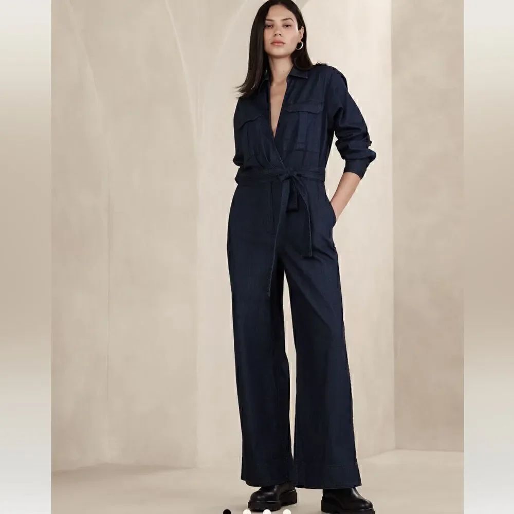 BananaâRepublicâ
DENIMâJUMPSUIT